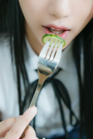 国产成人午夜福利r在线观看观看_1080P影视在线观看